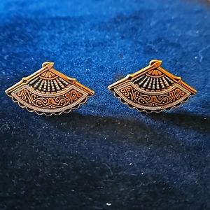 Damascene fan earrings
